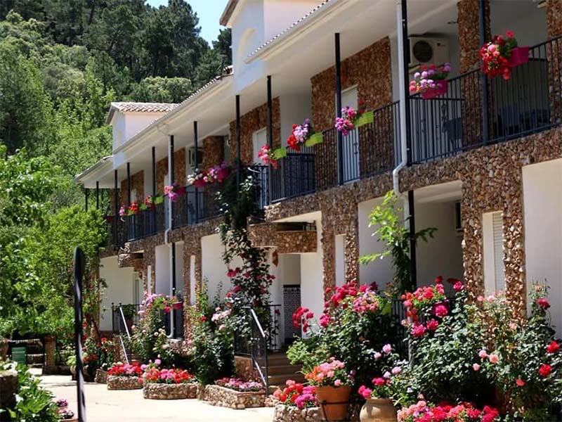 Apartamentos Turísticos El Parral - Arroyo Frío (Jaén)